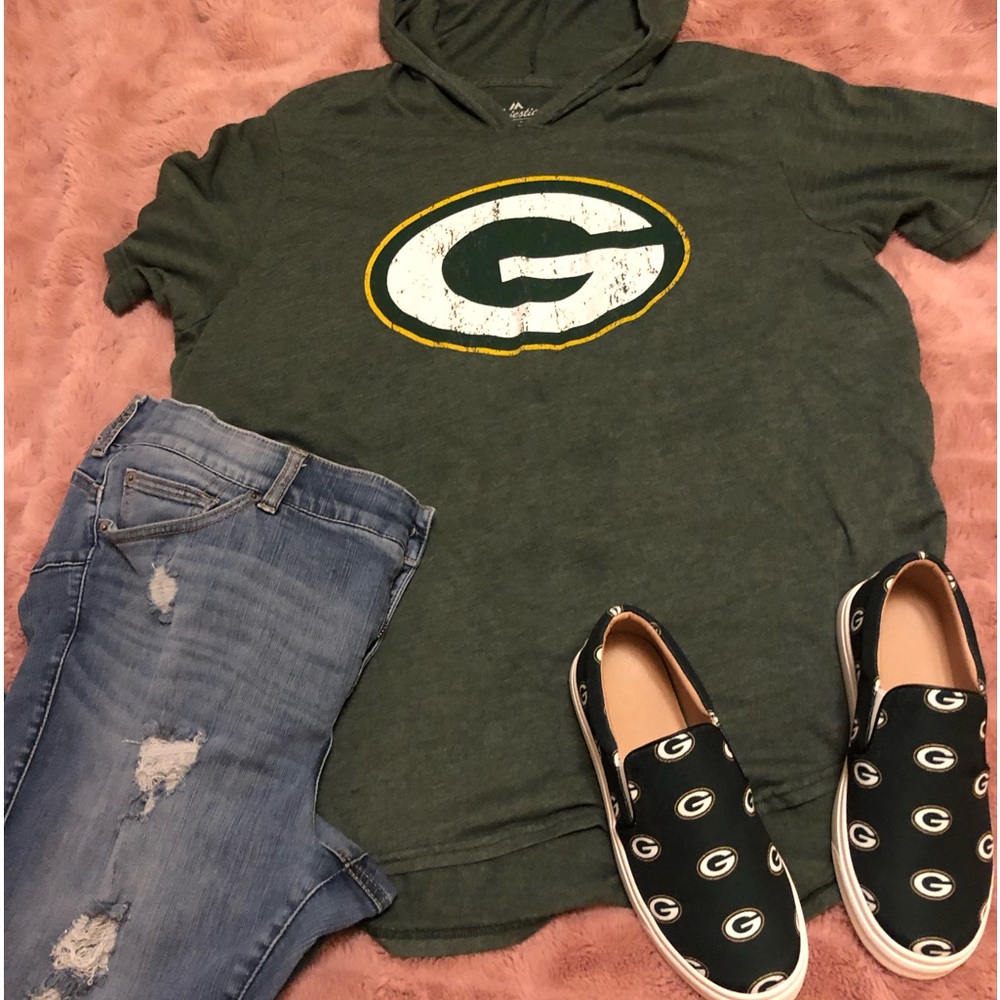 Green Bay Packers slip on shoes